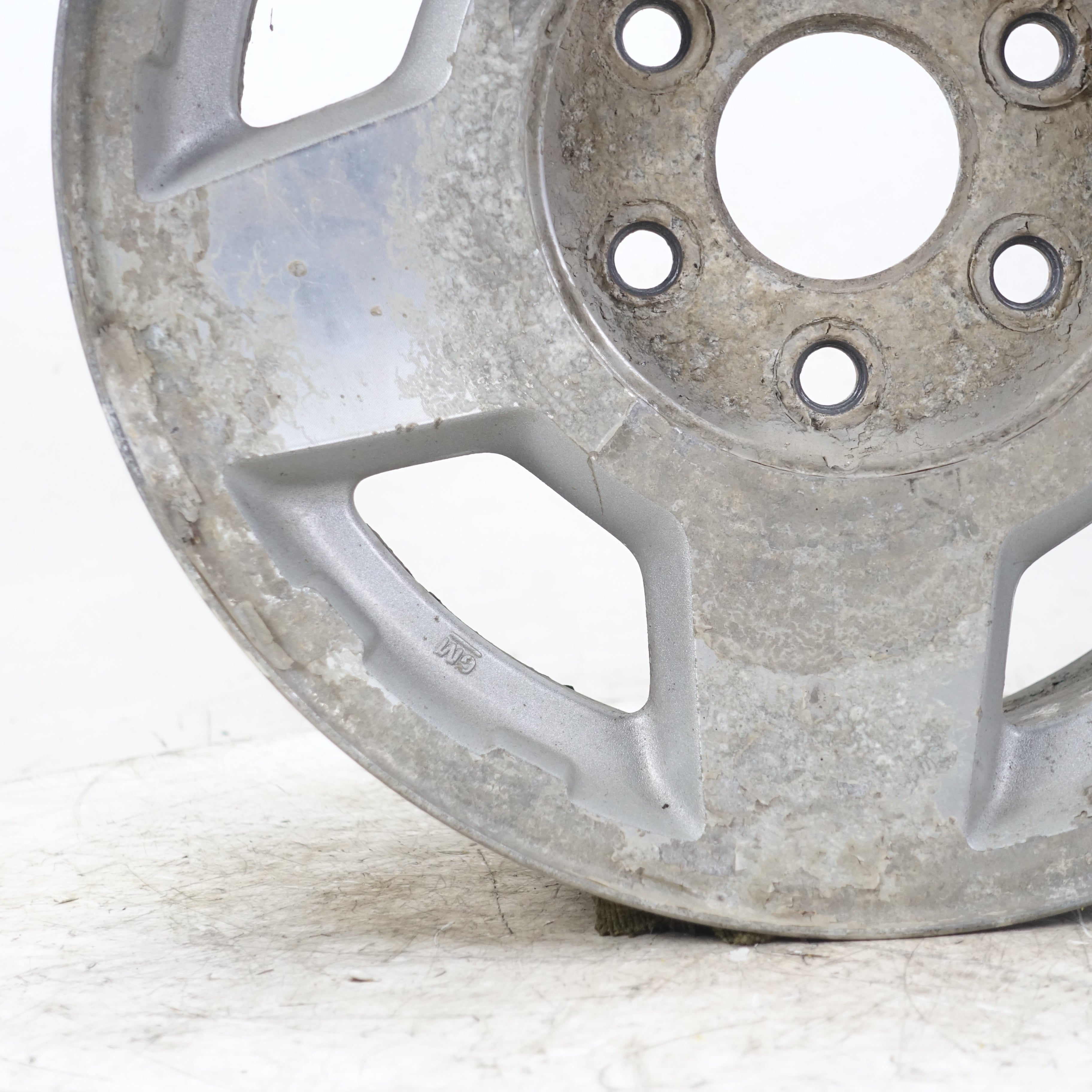 2004 2005 2006 Silverado Suburban Tahoe 17 Inch Aluminum Alloy Wheel Rim