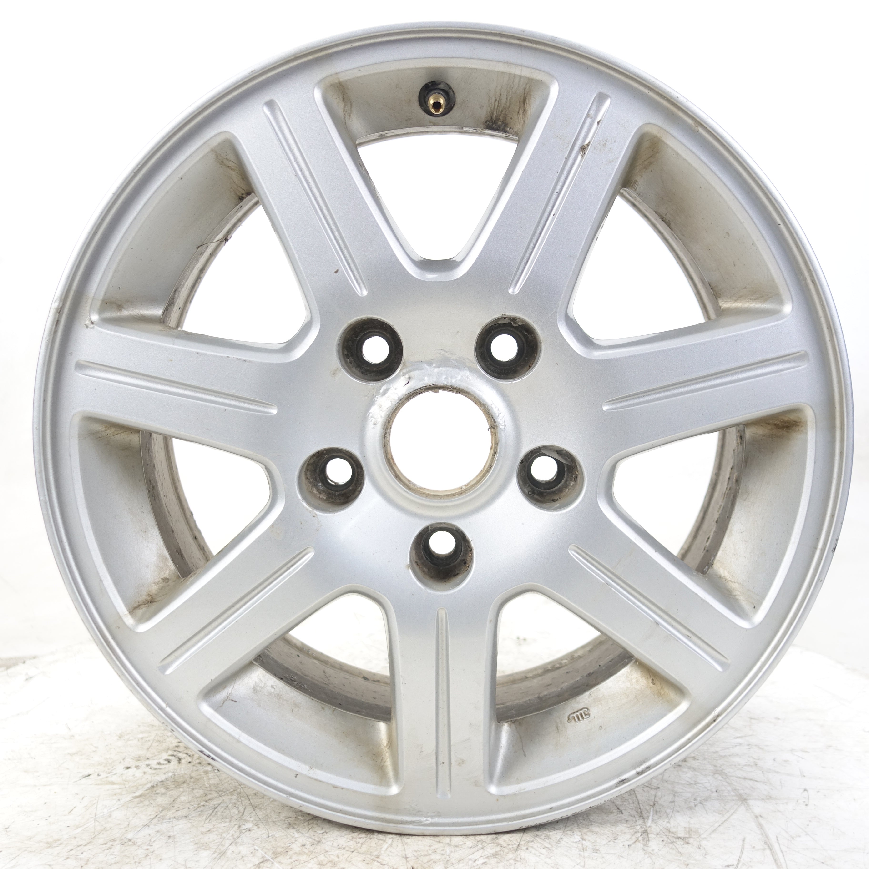 2011 2012 Chrysler Town & Country 16 Inch Aluminum Alloy Wheel Rim Ring