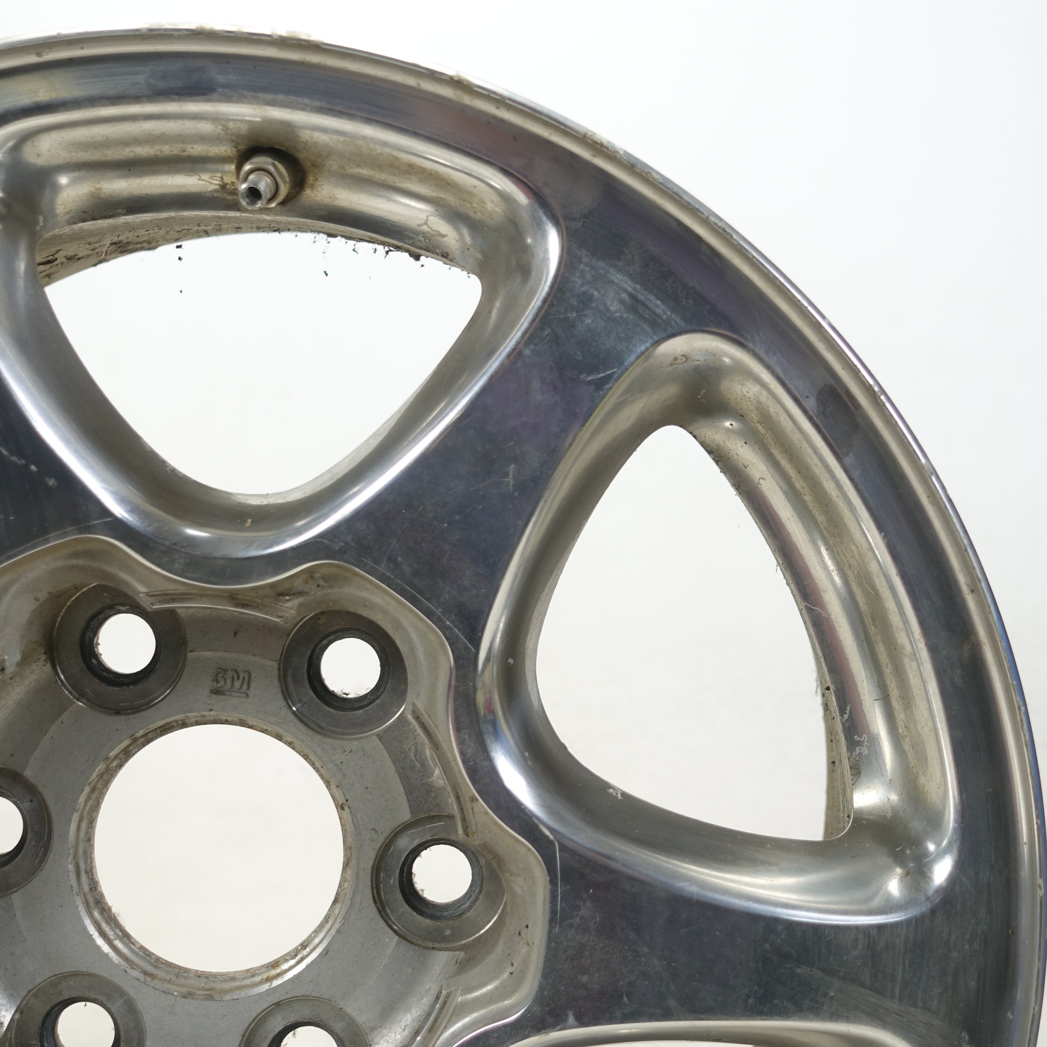 2001 2002 2003 2004 2005 2006 GMC Yukon 17 Inch Aluminum Alloy Wheel Rim Ring