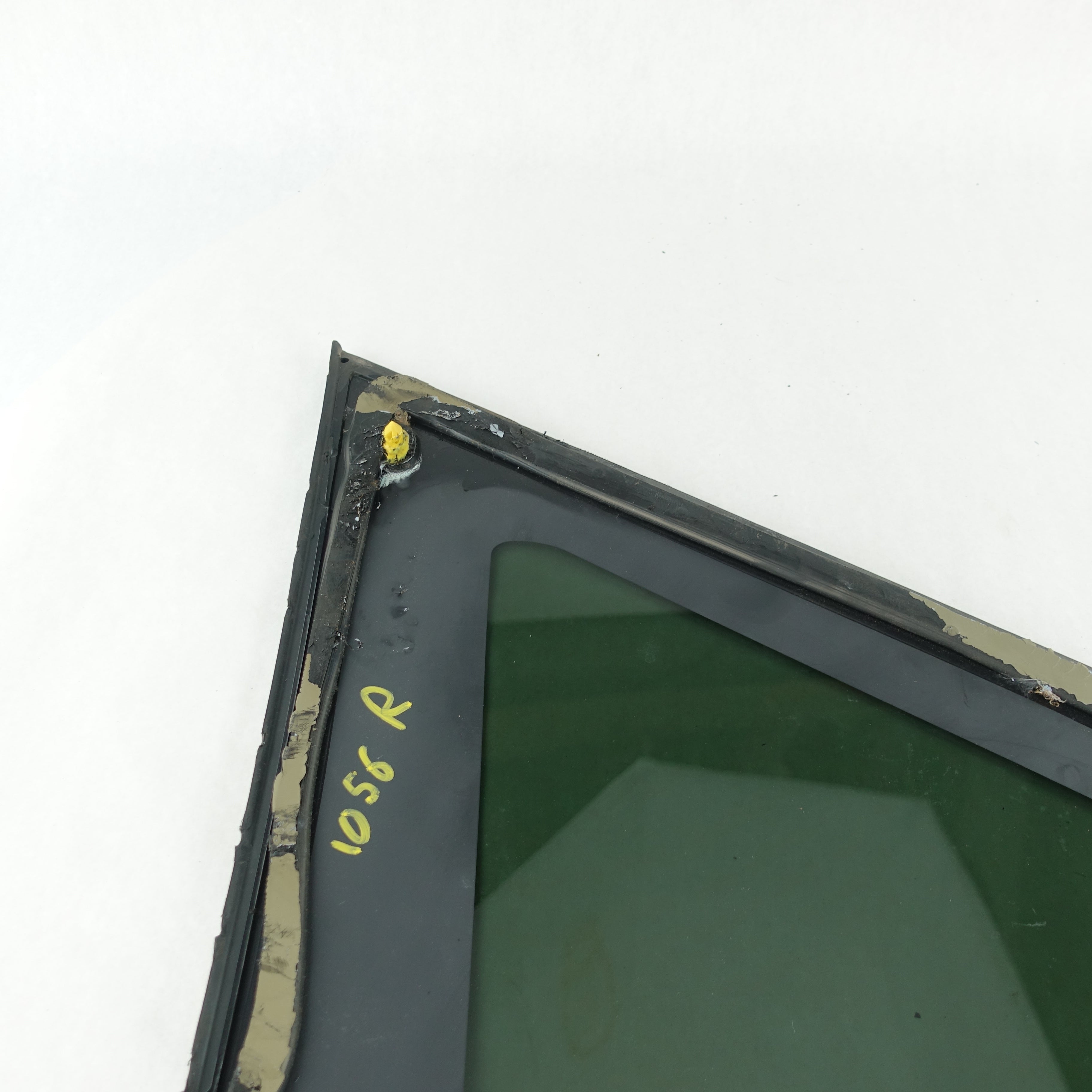 2009 2010 2011 2012 2013 2014 Dodge Journey Passenger Right Quarter Glass Window