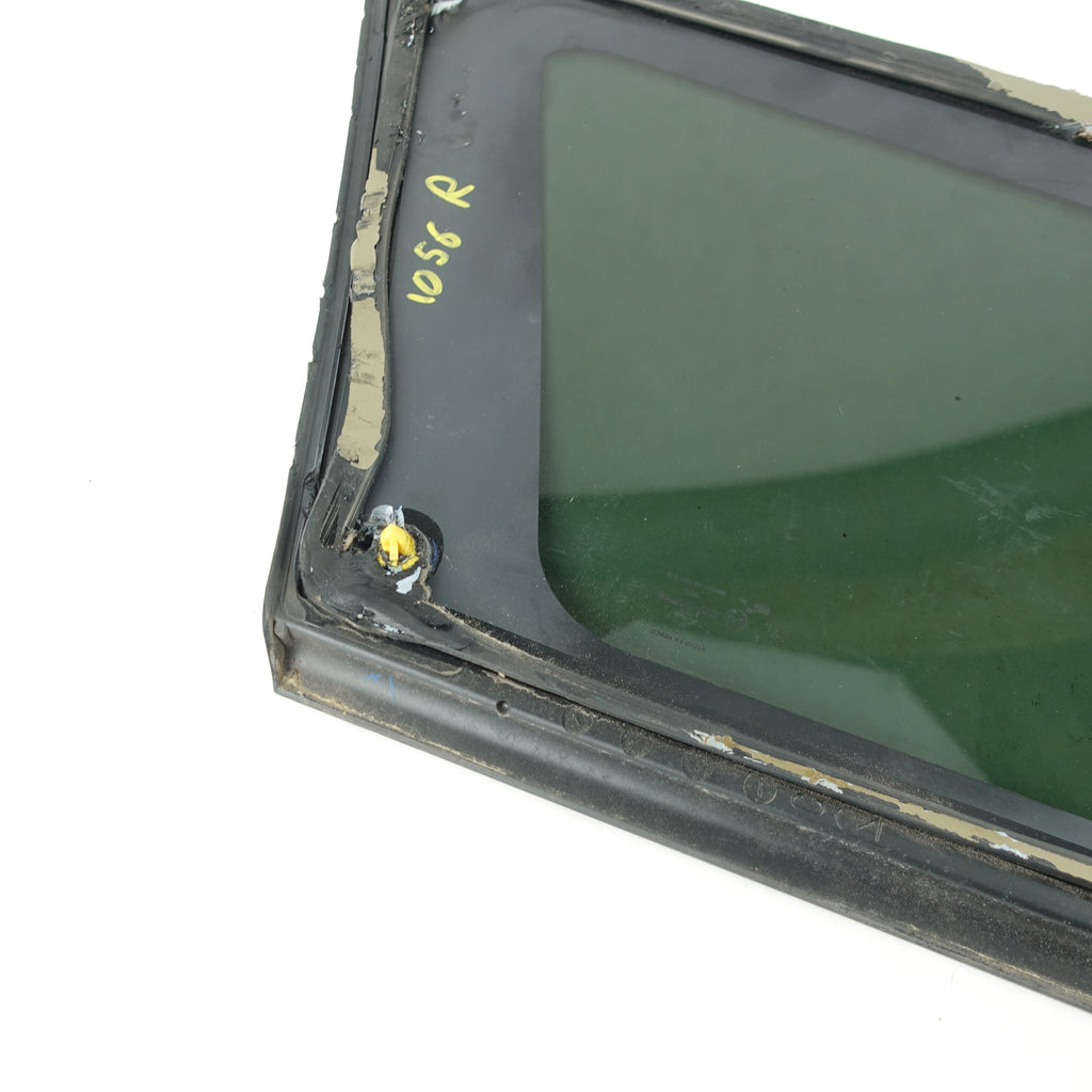 2009 2010 2011 2012 2013 2014 Dodge Journey Passenger Right Quarter Glass Window