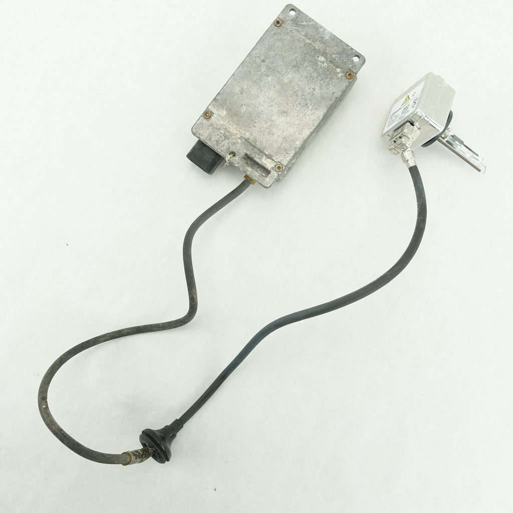 2003 2004 2005 2006 Cadillac Escalade Philips Headlight Ballast Xenon Module OEM