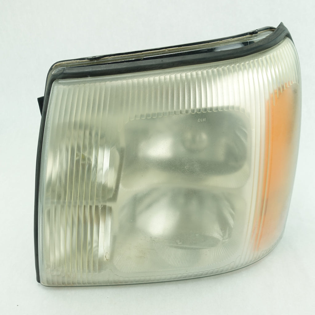 2003 2004 Cadillac Escalade Headlight Head Light Lamp HID Driver Left (Foggy)