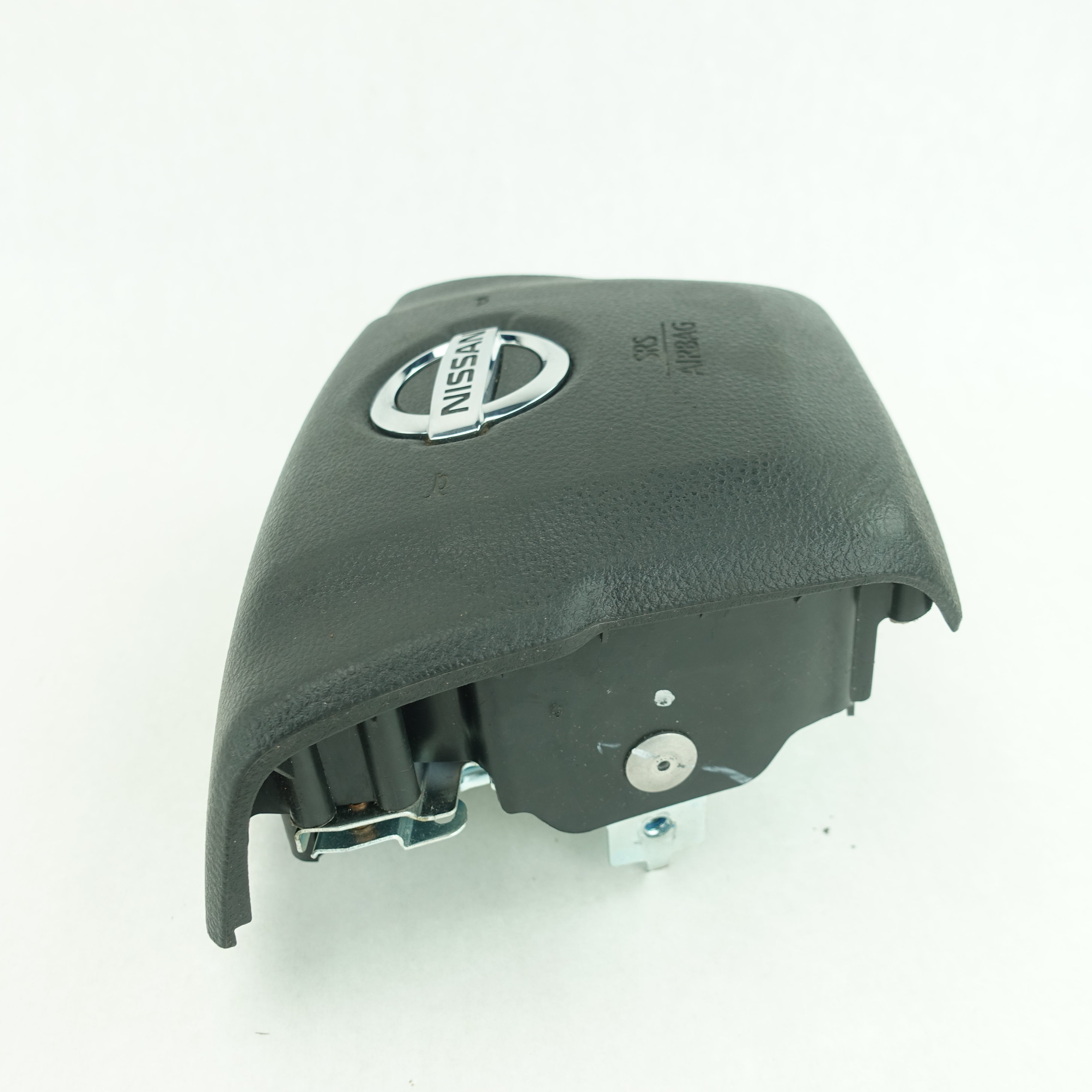 2016 Nissan Titan XD Steering Wheel Airbag Air Bag Black For Trucks Produced on or before 05-31-16
