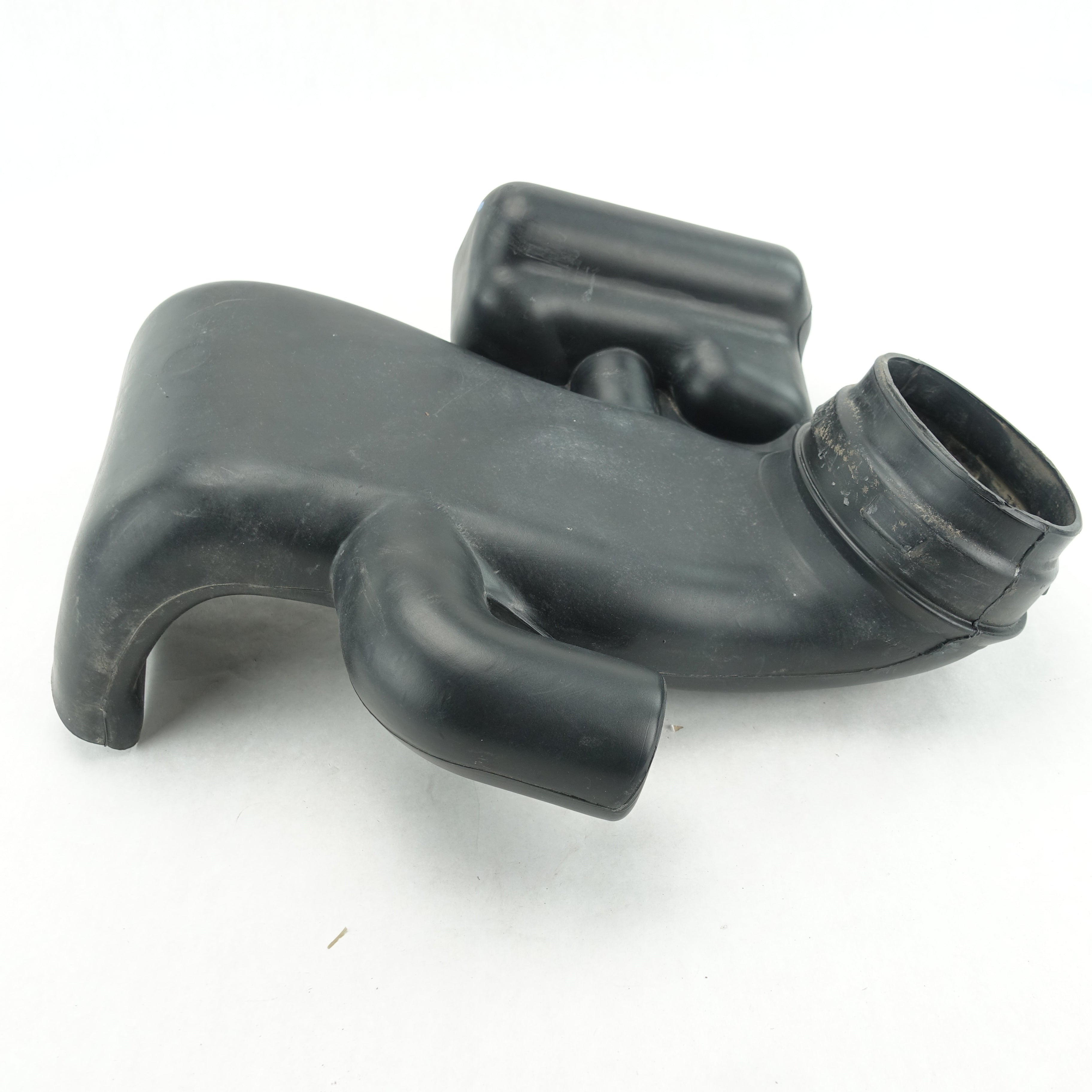 2011 2012 2013 2014 2015 2016 Dodge Journey Engine Air Cleaner Box Intake Hose