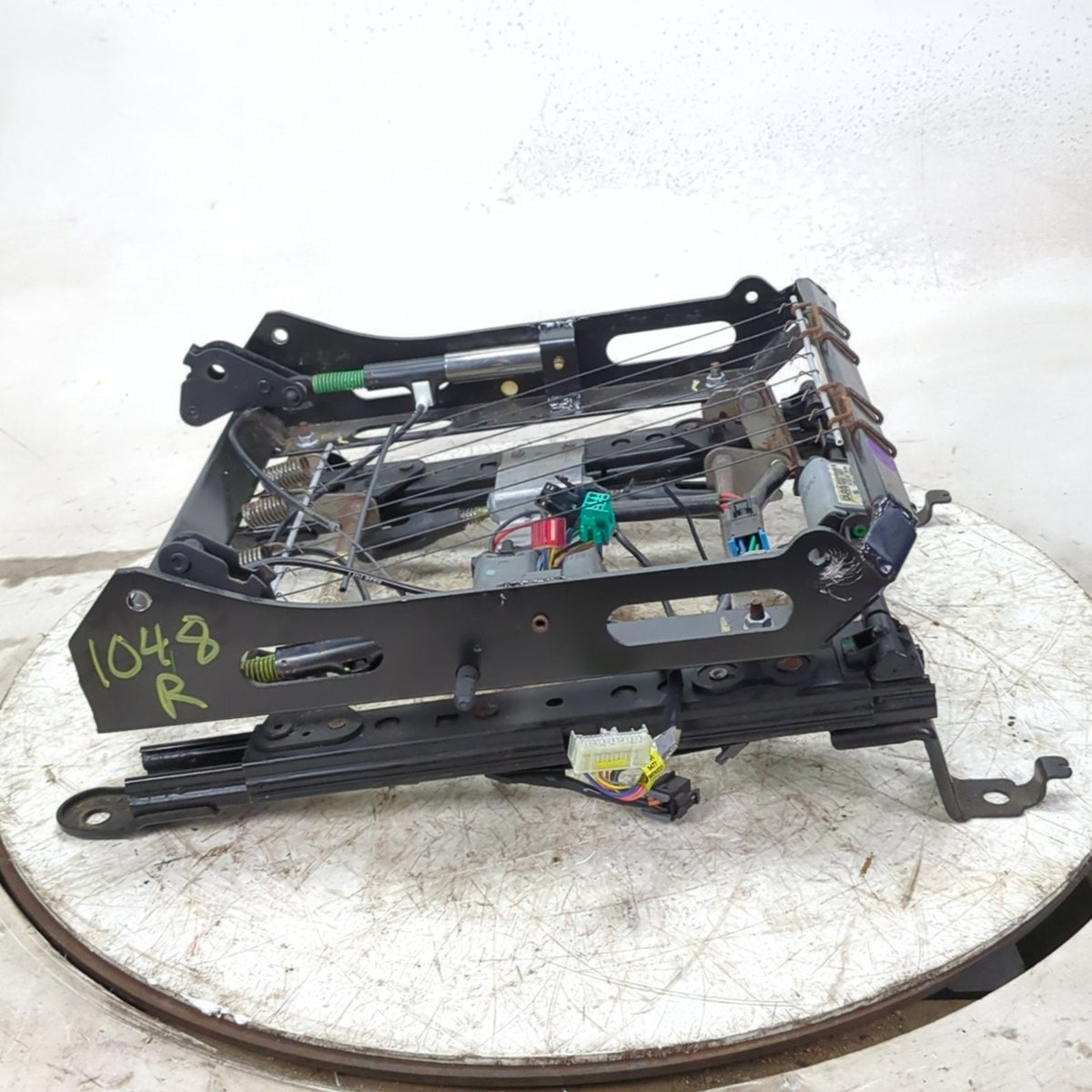 2001 2002 2003 2004 CHEVROLET CORVETTE Power Seat Track Frame Passenger Right