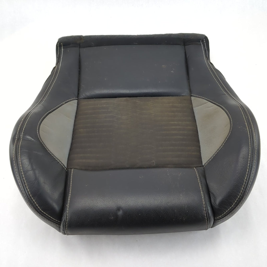 2015 2016 2017 2018 Ford Focus ST Passenger Right Seat Bottom Cushion