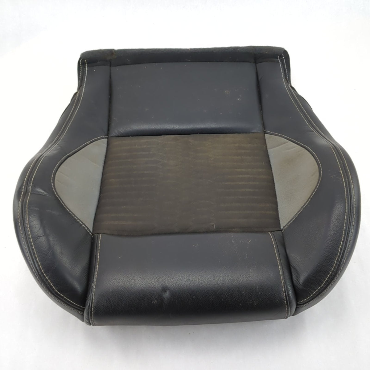 2015 2016 2017 2018 Ford Focus ST Passenger Right Seat Bottom Cushion