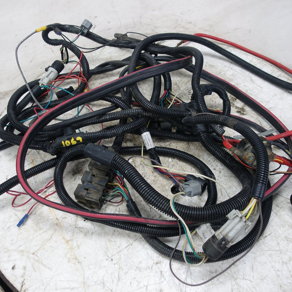 Hiniker Snow Plow Underhood Harness p/n 38813097