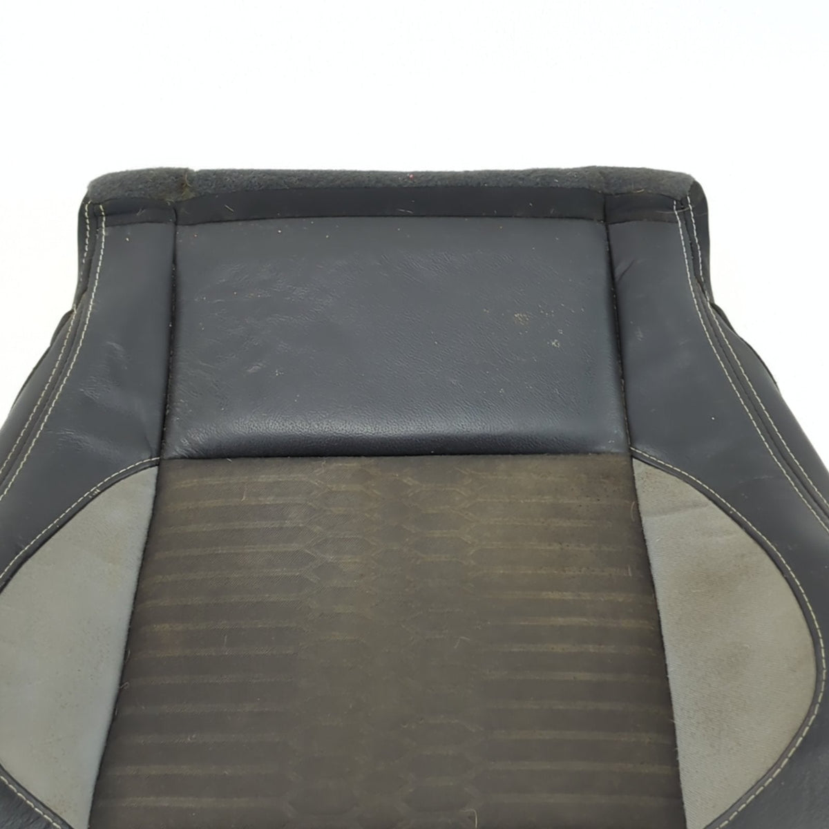2015 2016 2017 2018 Ford Focus ST Passenger Right Seat Bottom Cushion