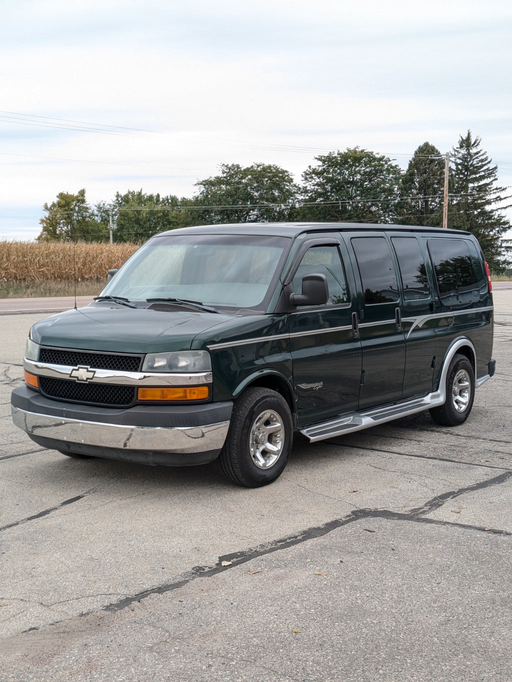2003 CHEVROLET EXPRESS WALDOCH