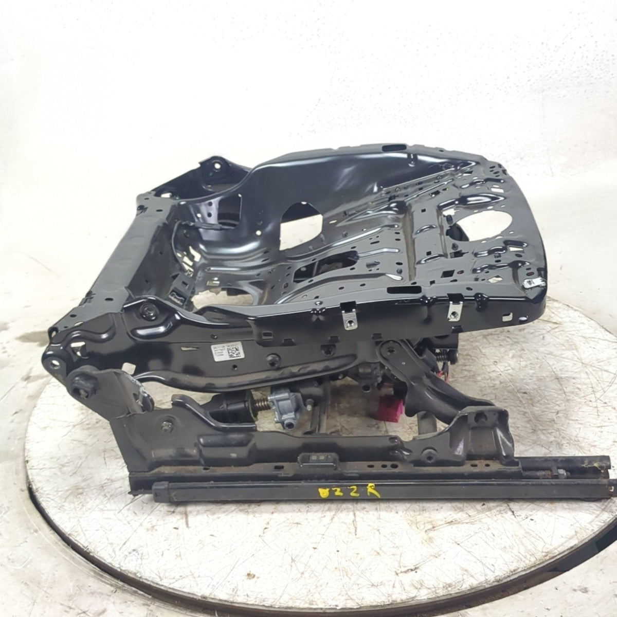 2009 2010 2011 2012 Audi Q5 Right Front Power Seat Frame Track Base