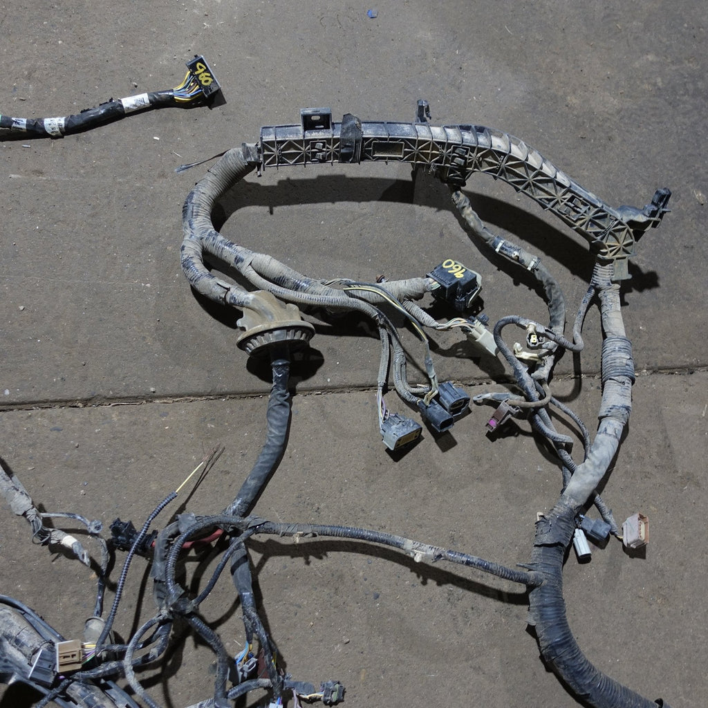 Damage 2015 2016 Ford F250 F350 6.7L Engine Fuse Box Bay Wire Harness Loom