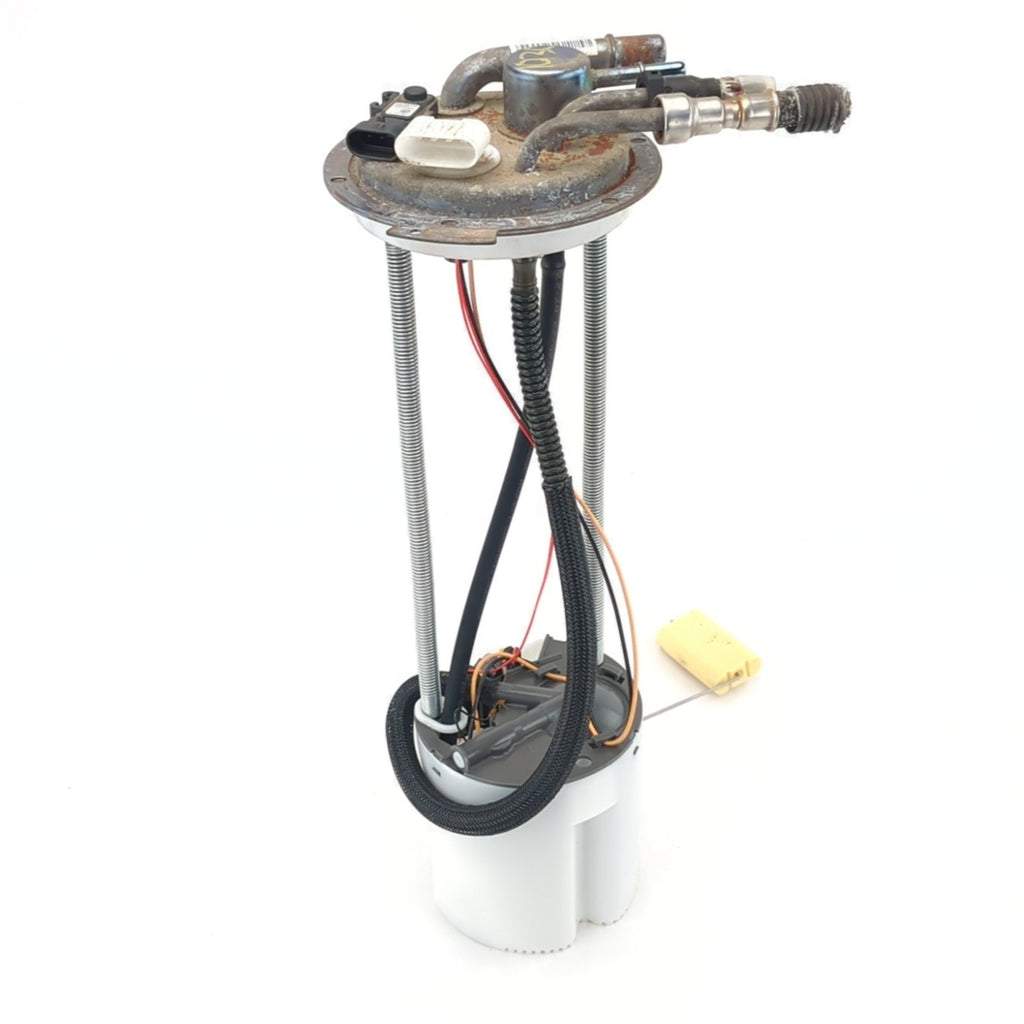 2007 2008 Sierra Silverado 3500 Cab and Chassis Fuel Gas Pump Main Tank