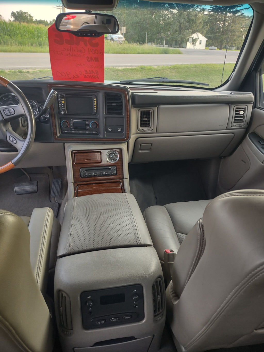 2004 CADILLAC ESCALADE EXT