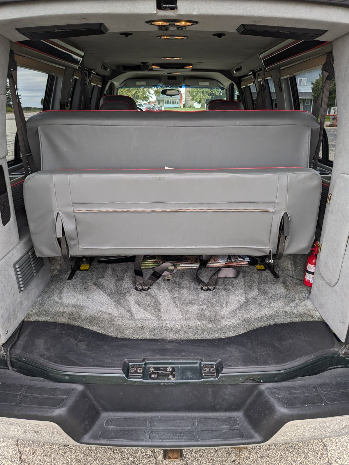 2003 CHEVROLET EXPRESS WALDOCH
