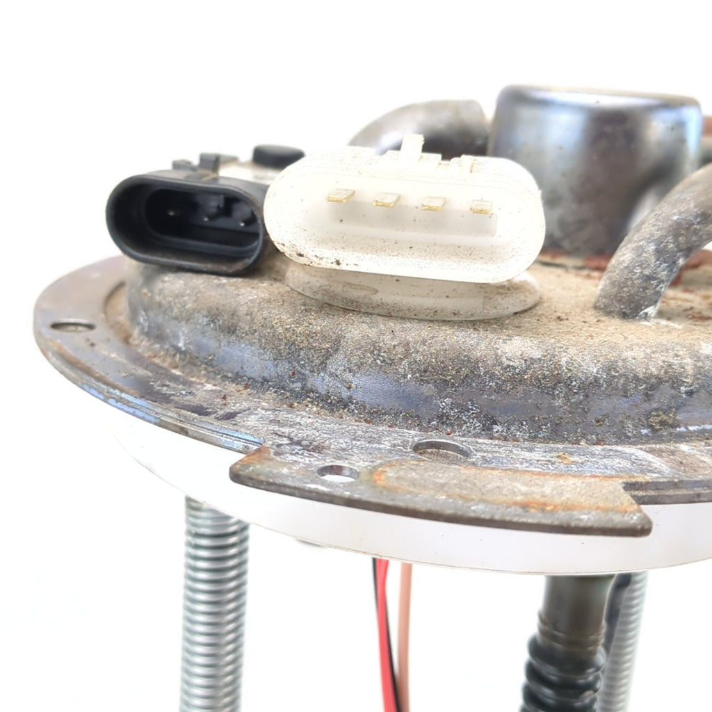 2007 2008 Sierra Silverado 3500 Cab and Chassis Fuel Gas Pump Main Tank