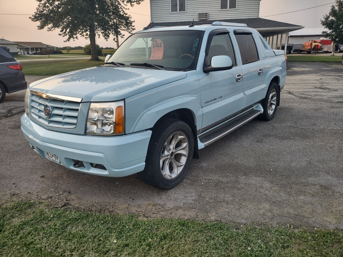 2004 CADILLAC ESCALADE EXT