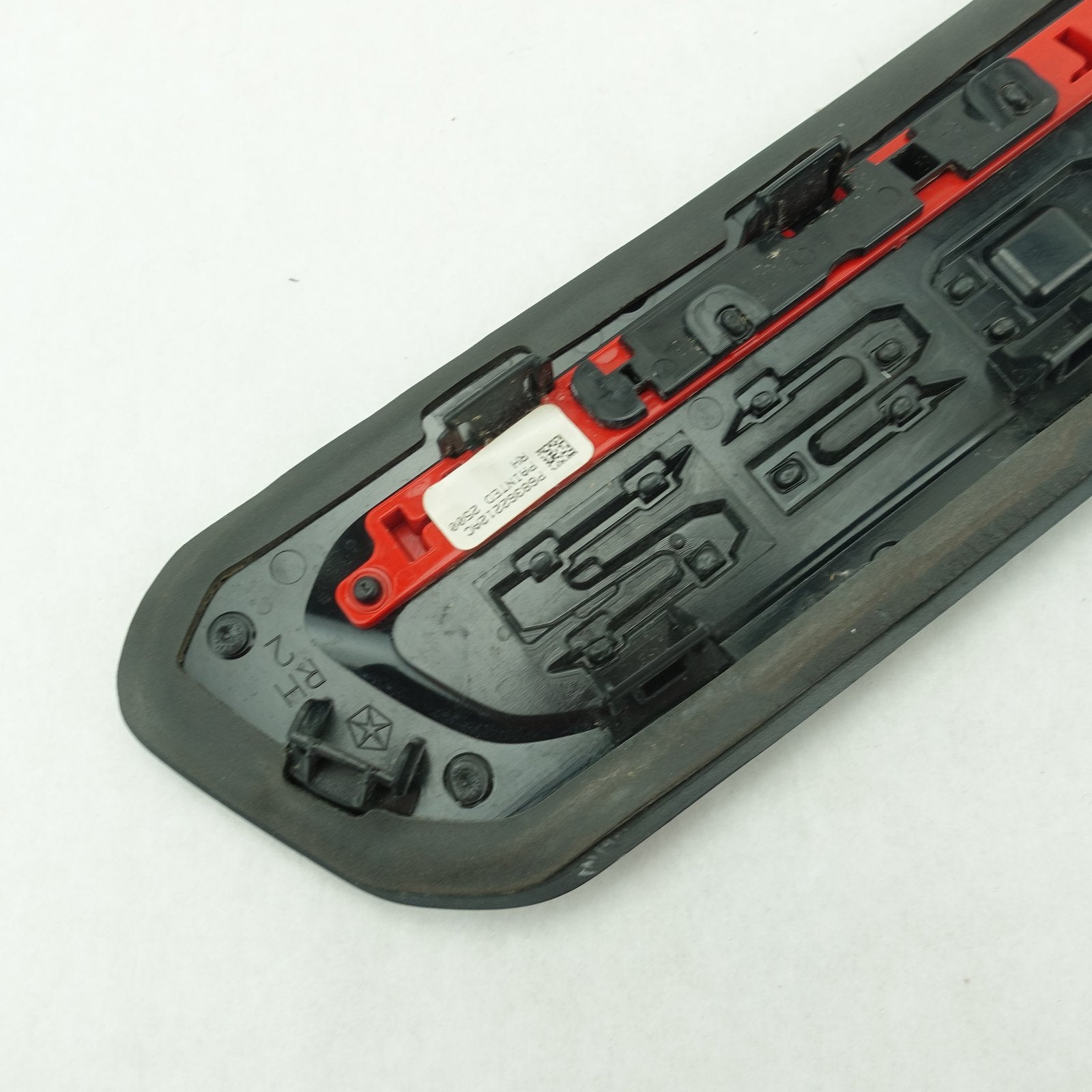 2019 2020 2021 2022 Ram 2500 Fender Emblem Badge 2500 Heavy Duty Right RH Side