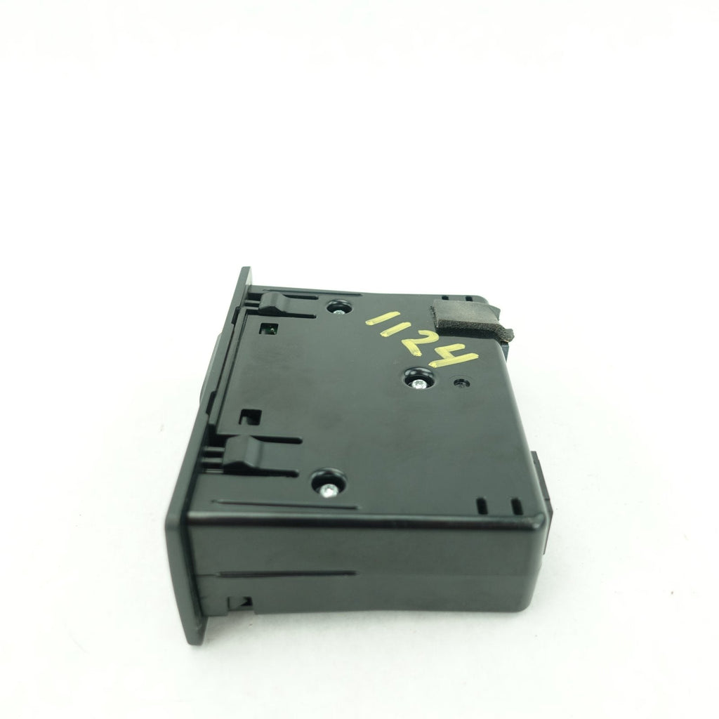 2013 2014 2015 Ford F250 F350 RCA Plugs SD Card Reader USB Port Center Console