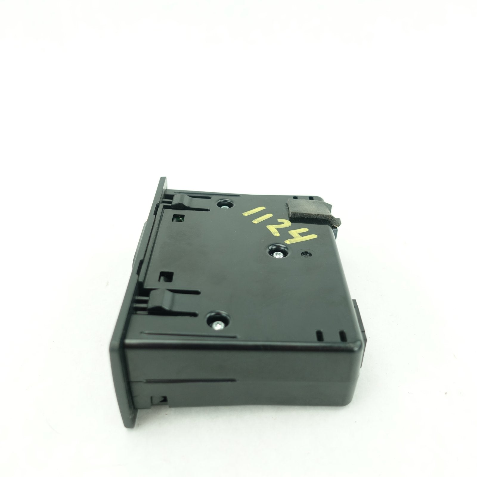2013 2014 2015 Ford F250 F350 RCA Plugs SD Card Reader USB Port Center Console