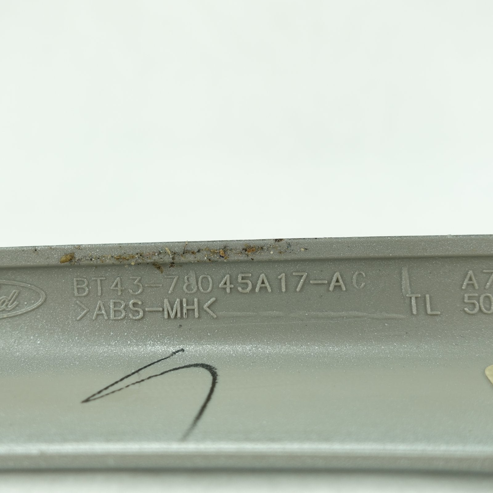 2011 2012 2013 Ford Edge Driver Left Dash Radio Bezel Trim Silver Trim