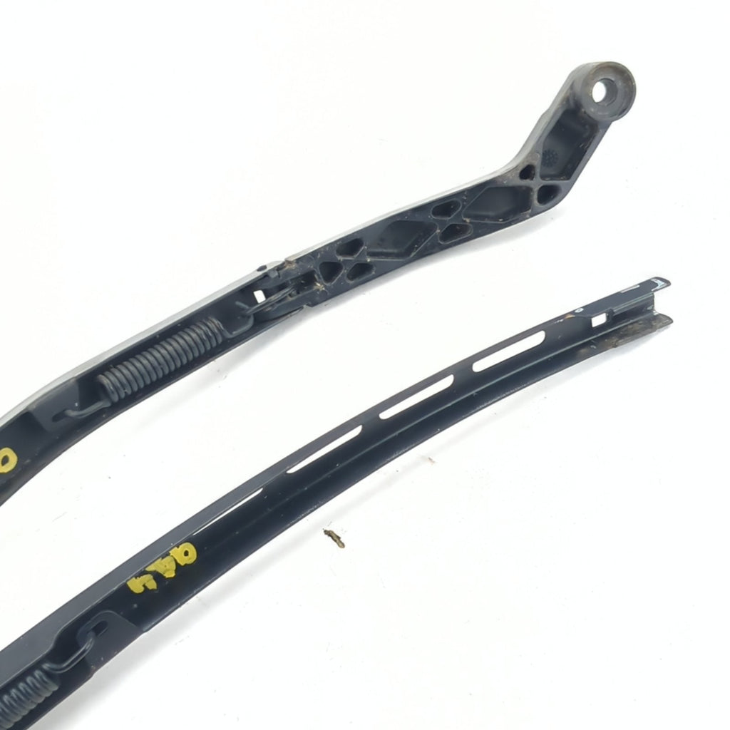 2012 2013 2014 2015 2016 2017 Chevrolet Equinox Terrain Front Wiper Arm Pair Set